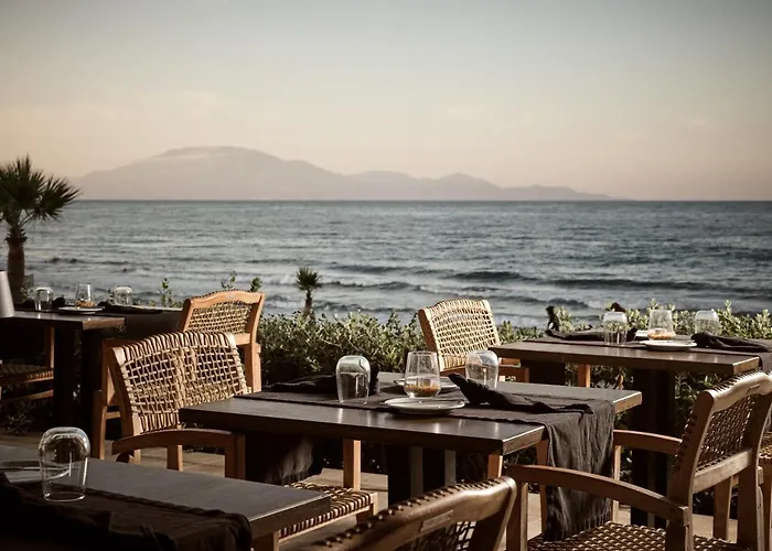 Zante Maris & Adults Only فندق