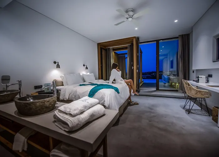 Zante Maris & Adults Only 4*