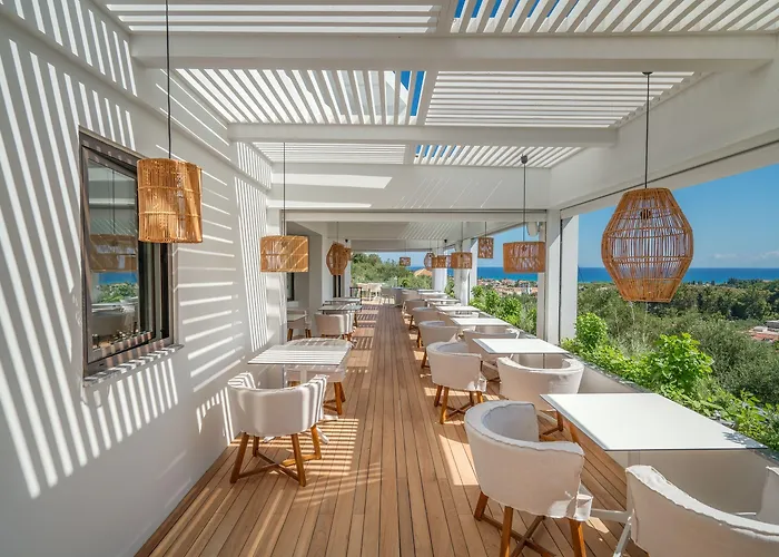 Zante Maris & Adults Only فندق تسيليفي